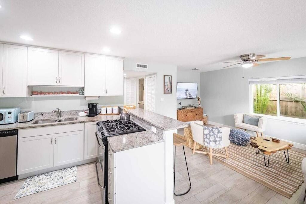 Beach House W/Putting Green/Game Rm/Rooftop Deck Cocoa Beach Eksteriør bilde